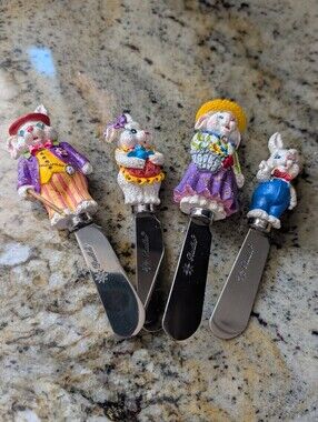 CHRISTOPHER RADKO dapper hare rabbit family spreader knife set